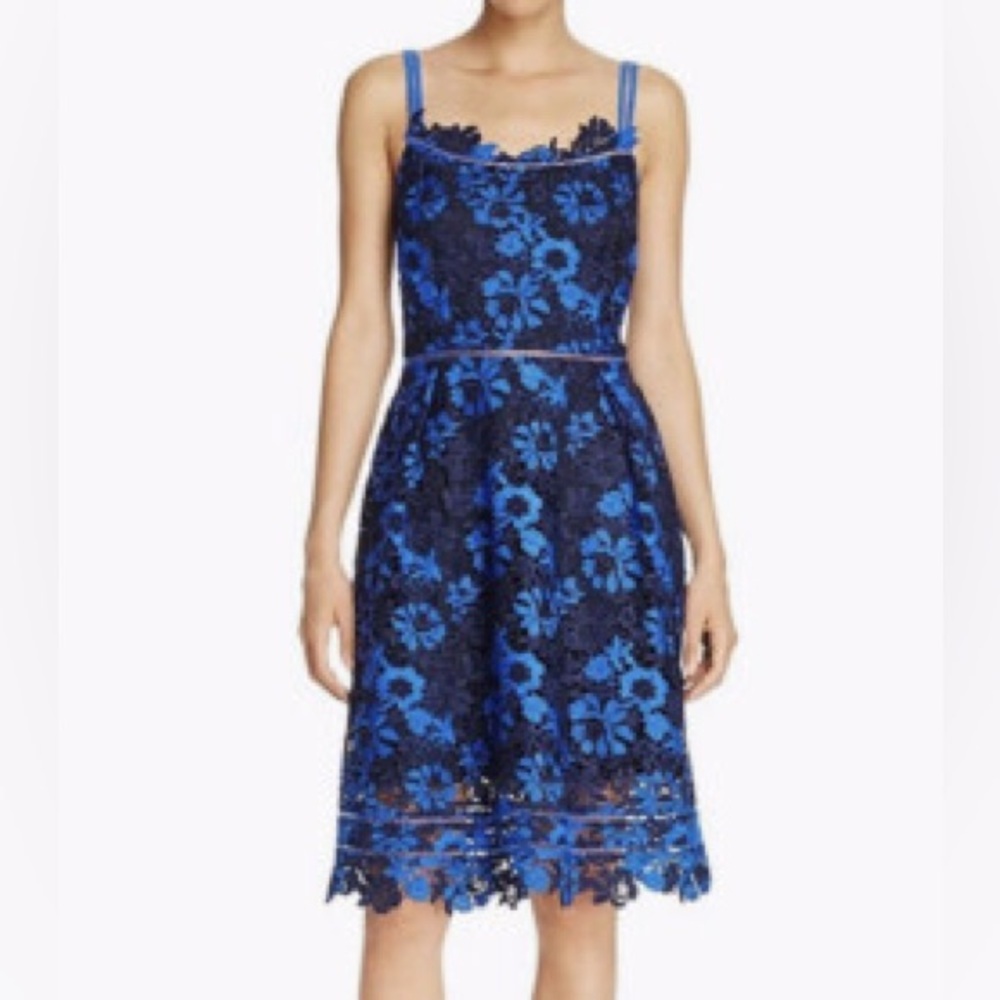 T Tahari Blue Lace A-Line Dress Size Small Elegant Cocktail Party Wedding Guest